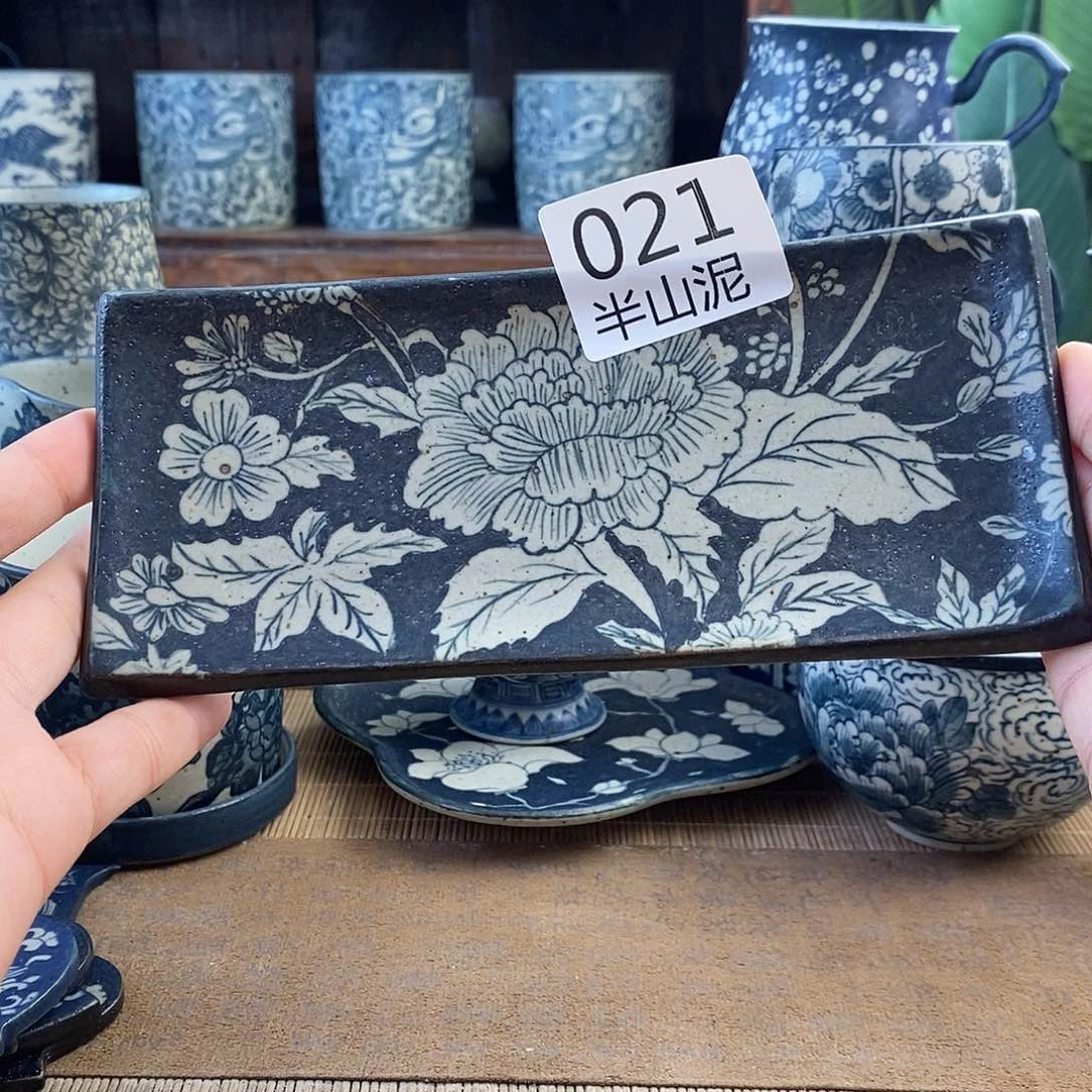 手工手绘青花陶瓷