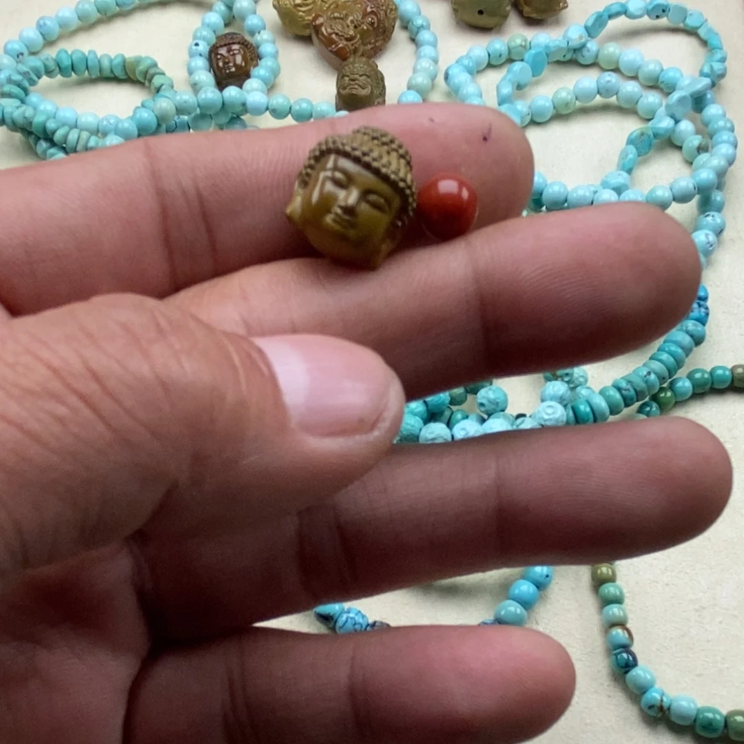 亮***亮南红玛瑙未镶嵌珠宝半成品