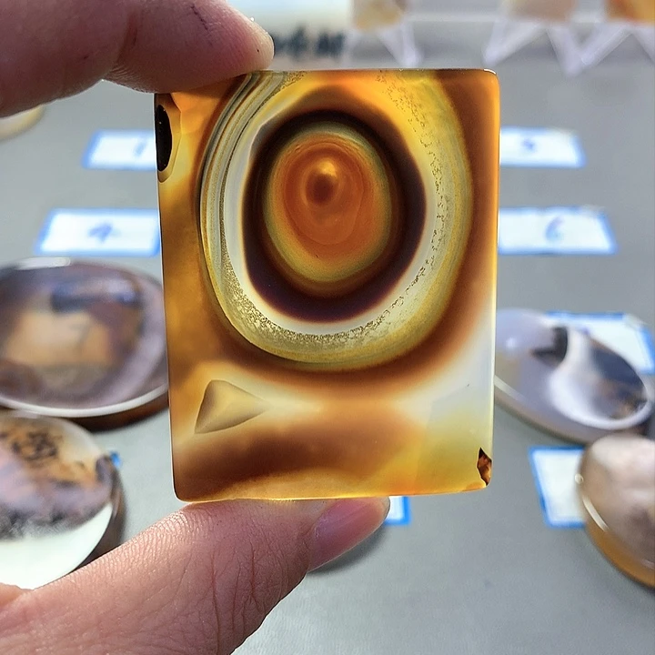 未镶嵌颈饰玛瑙/玉髓