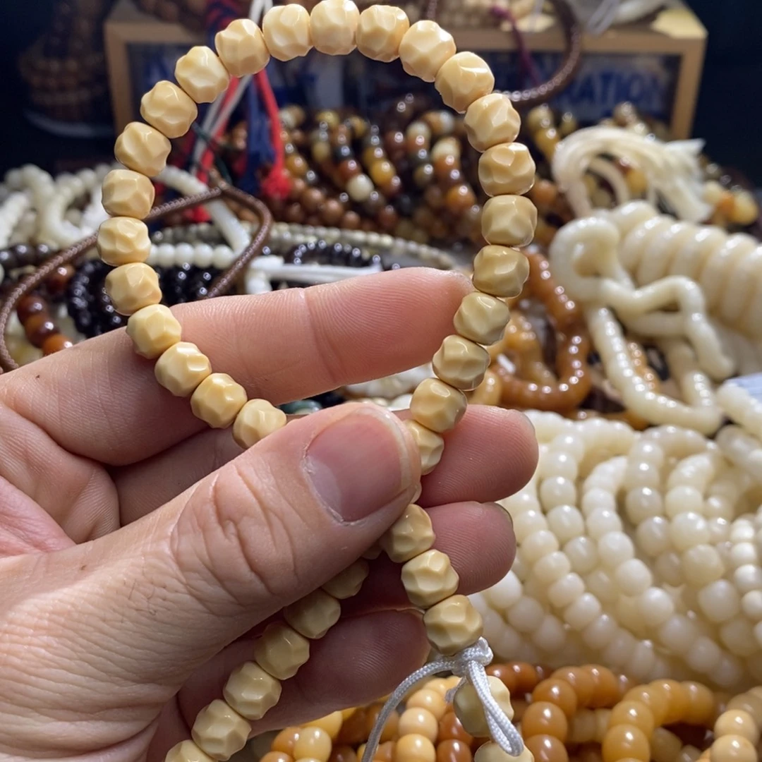 小***耶菩提根/象牙果吊坠