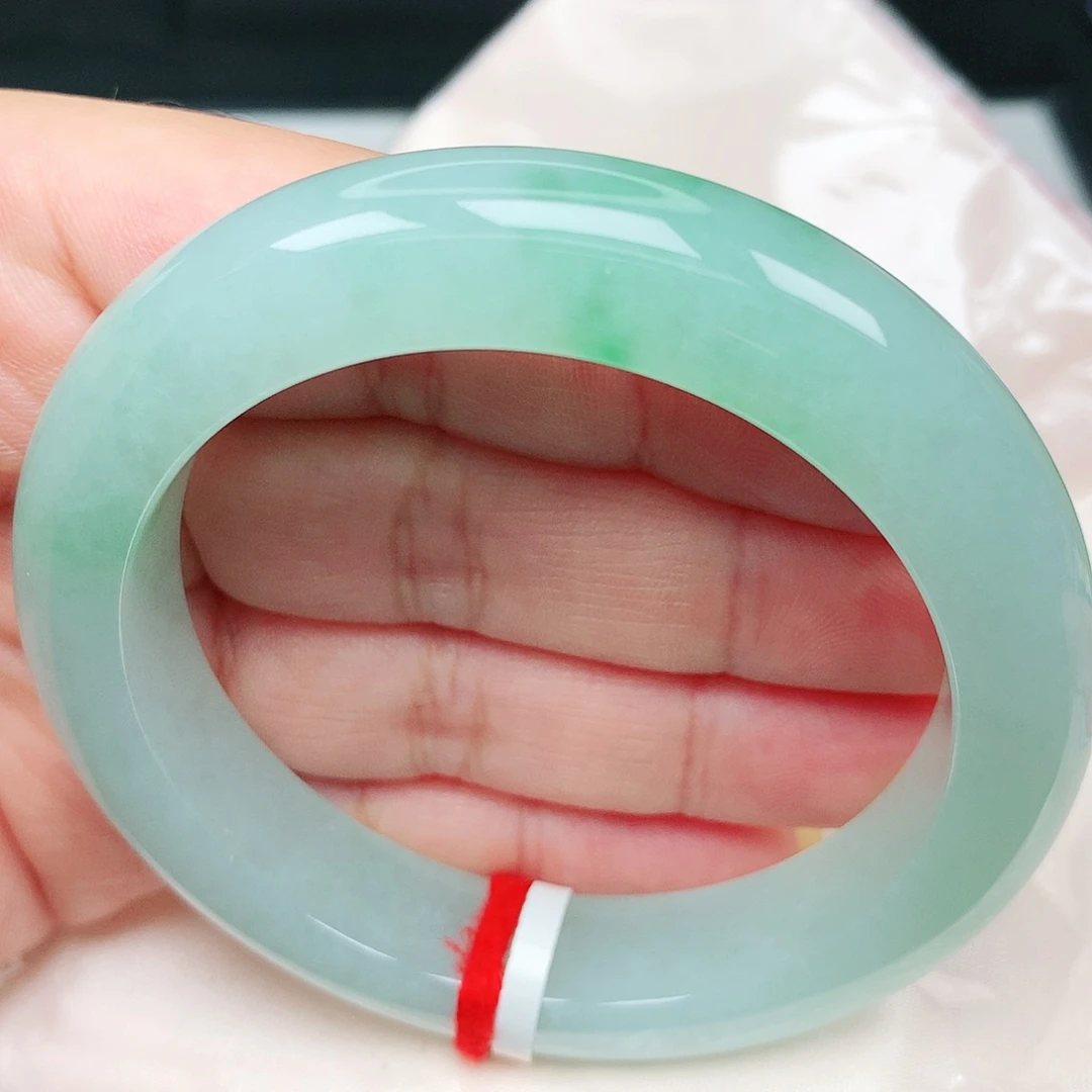 未镶嵌手镯翡翠50甜果绿