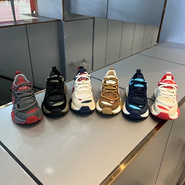 早秋新款低帮舒适透气百搭拼色时尚男款休闲男鞋阿甘鞋运动鞋