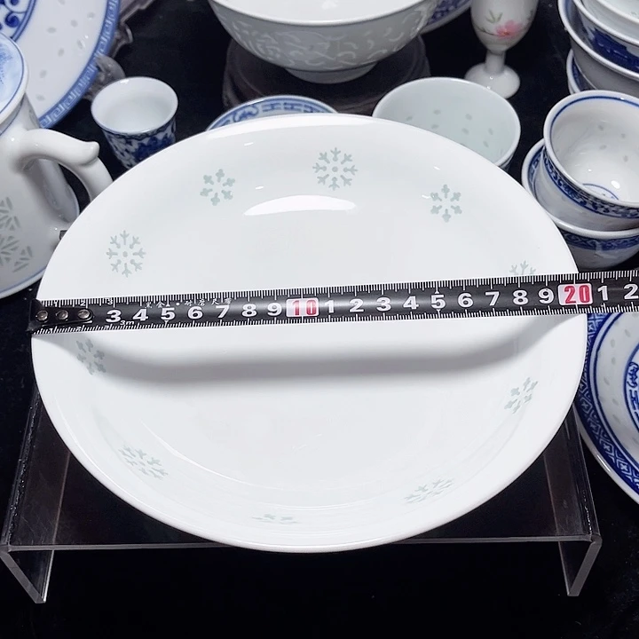 碗素玲珑雕塑雪花八寸盘