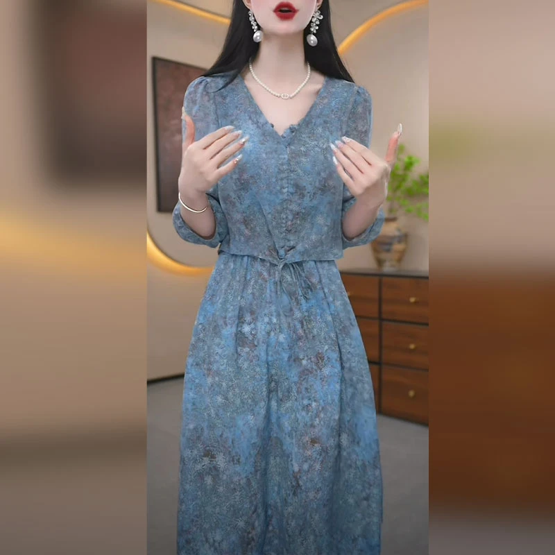 梦莎姿好看叠穿套装裙女2025新款夏洋气显瘦穿搭印花两件套连衣裙