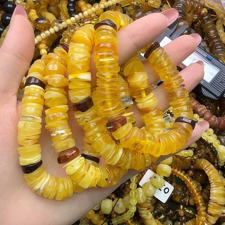 琥珀未镶嵌珠宝奇石