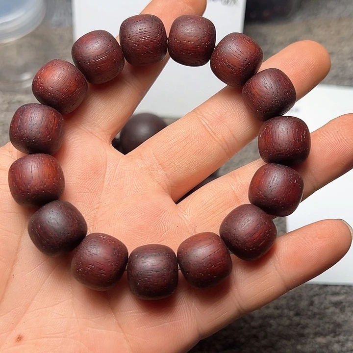 藤类降真香1.6老型红油精品超一档