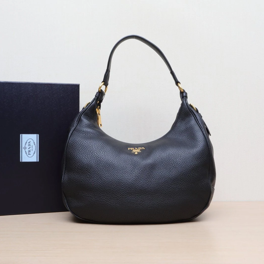 99新 Prada/普拉达 【黑黑】 黑色 金扣 黑金Hoho 单肩腋下包