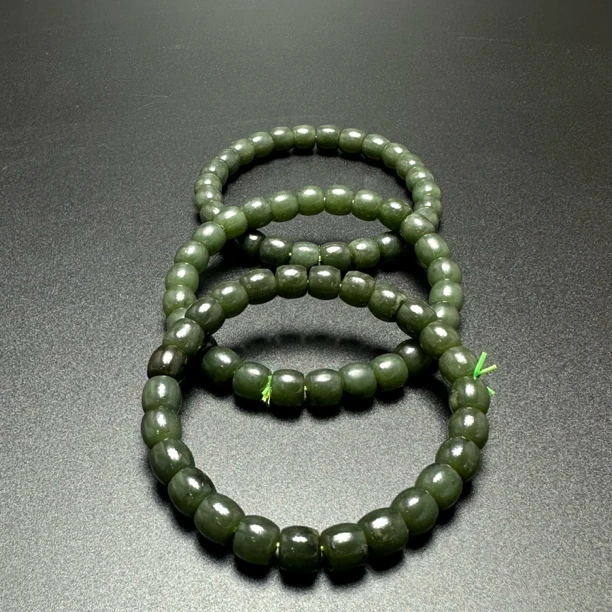 【岁龙甄选】和田青玉直切手串卡0.8