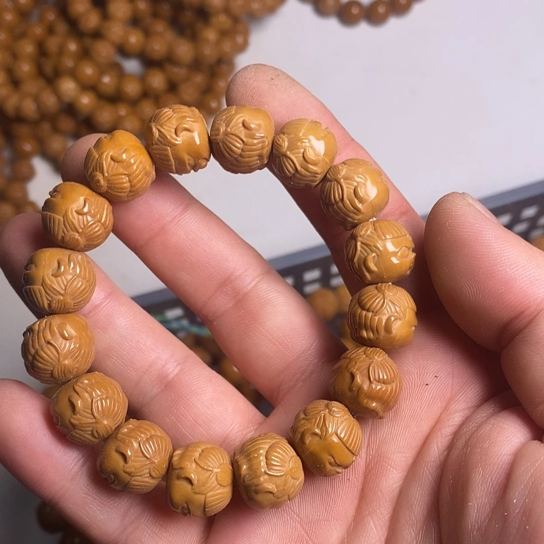 手串/手链橄榄核哪吒