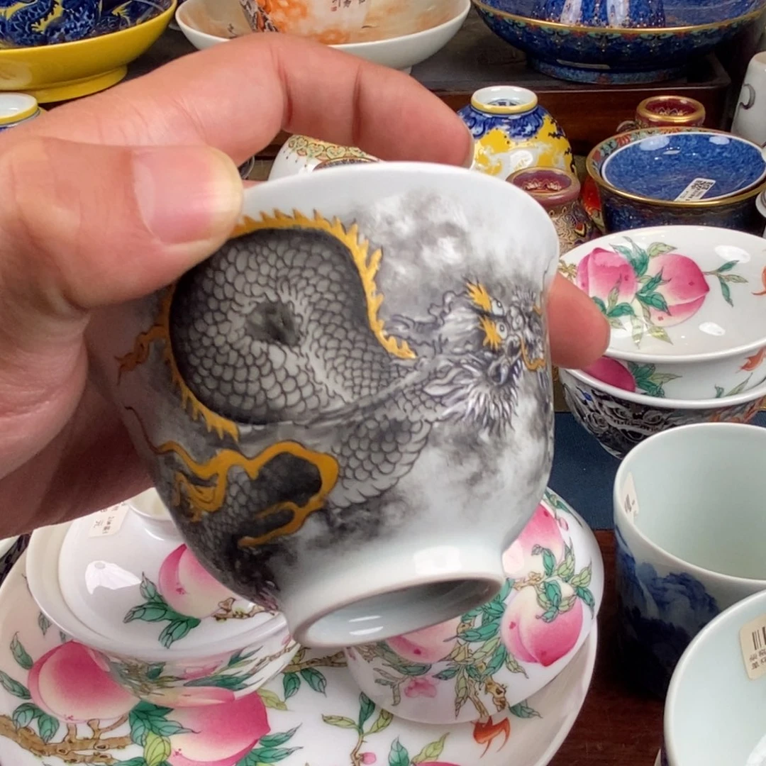 月*陶瓷艺术家的创作灵感来自