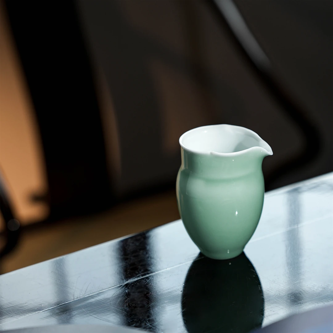 景德镇手工手绘素和沧浪公道杯茶具陶瓷分茶口径6.5高8.7容量120