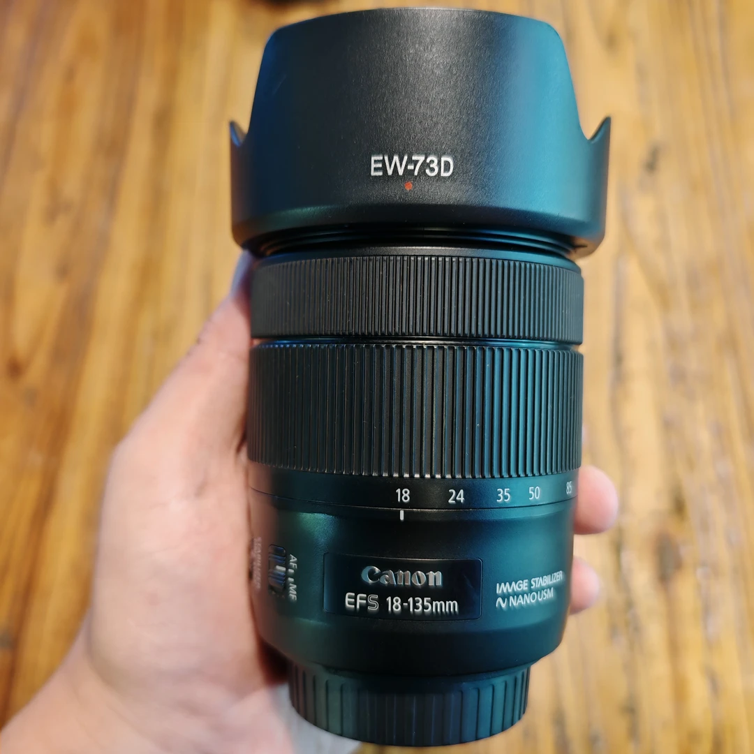 95新 Canon/佳能 EF-S 18-135mm F3.5-5.6 IS USM 镜头
