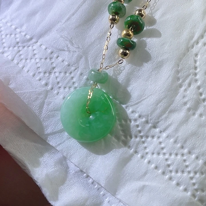 颈饰未镶嵌翡翠翡翠