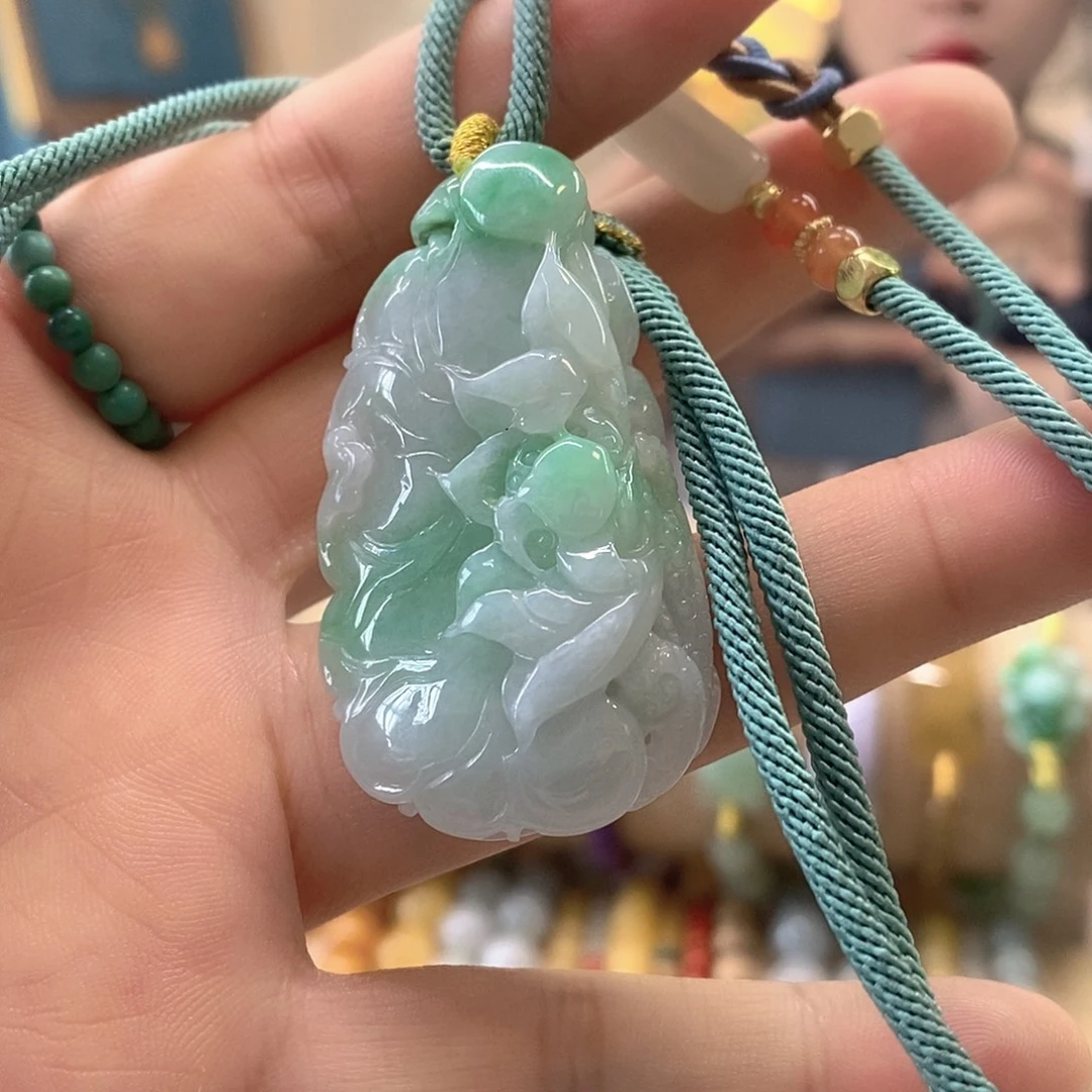 翡翠未镶嵌挂件翡翠挂件
