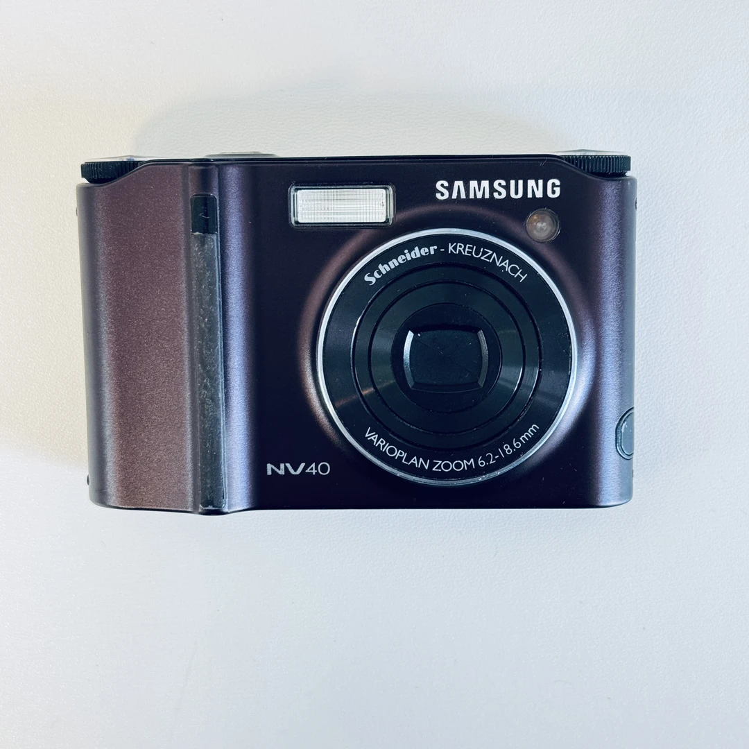 9新 Samsung/三星 nv40特价1050w像素带美颜出片冷白清透