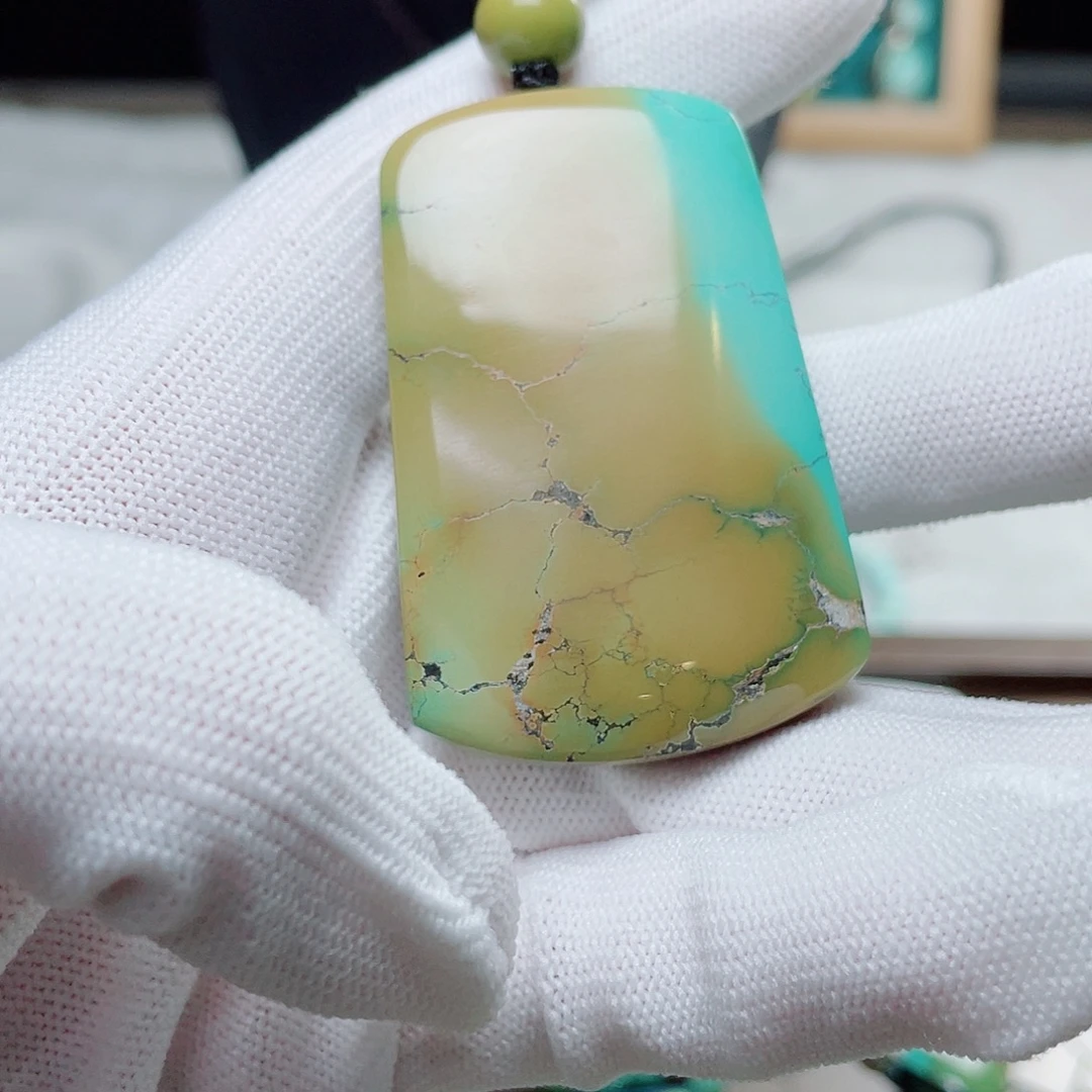 李***荔未镶嵌绿松石珠宝半成品