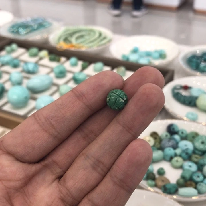 未镶嵌绿松石珠宝奇石