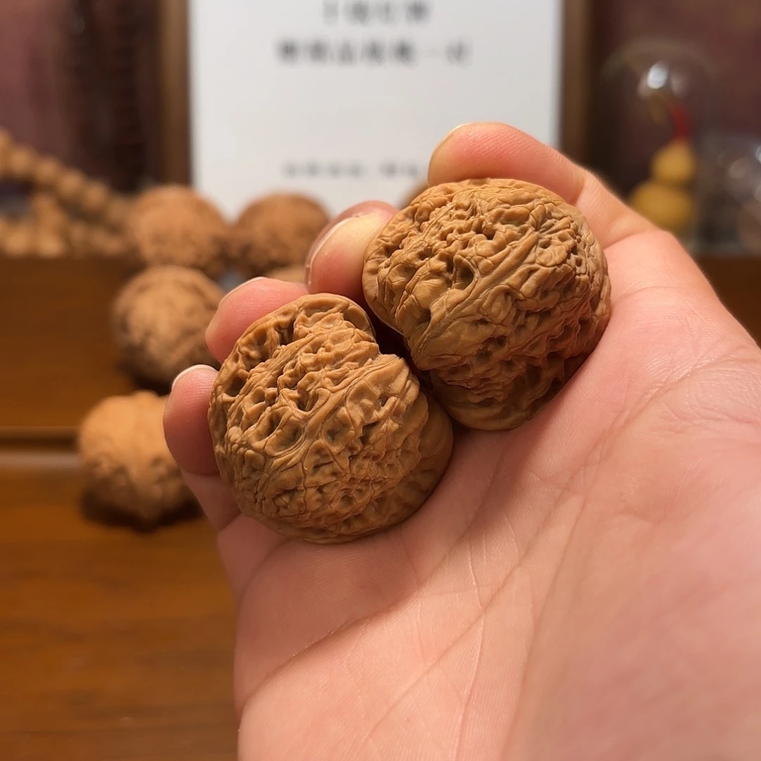吊坠文玩核桃全品红宝石边37