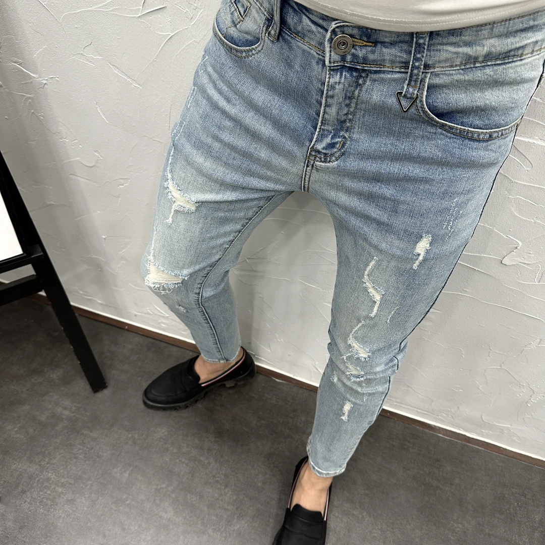 夏季浅蓝破洞九分低腰牛仔裤男潮流时尚百搭韩版修身小脚弹力长裤