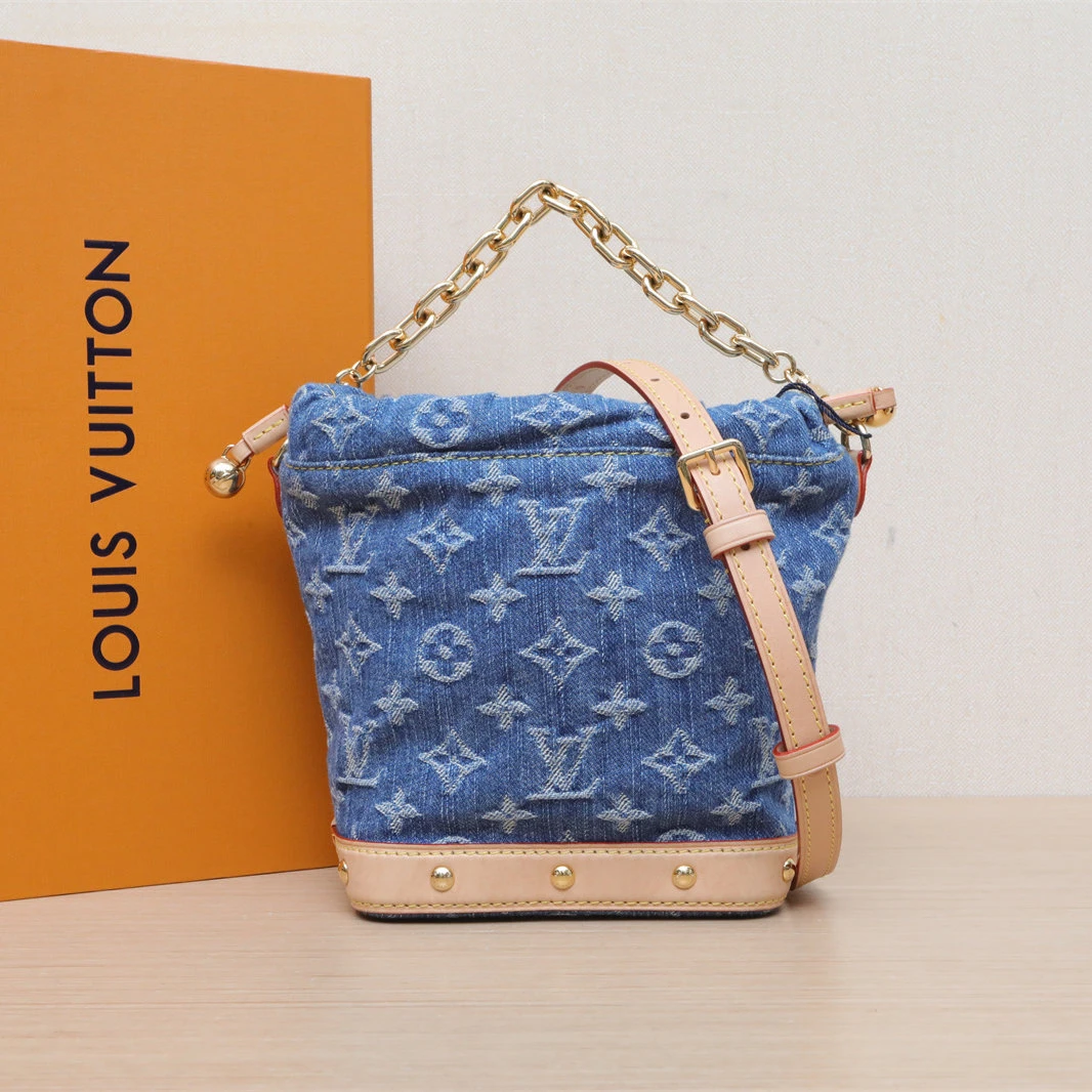 95新 LouisVuitton/路易威登 【娇】水桶包 BB 20 400039