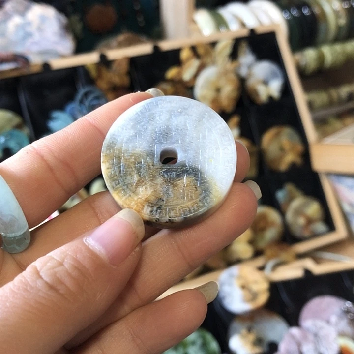 岫玉未镶嵌岫玉挂件