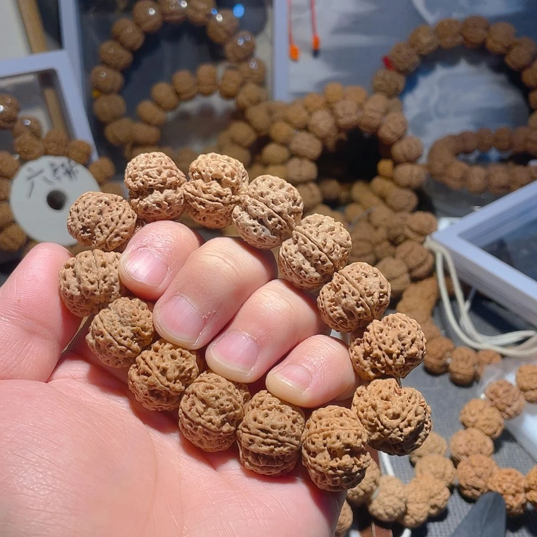 手串金刚菩提23mm六瓣蜂王【飞碟】