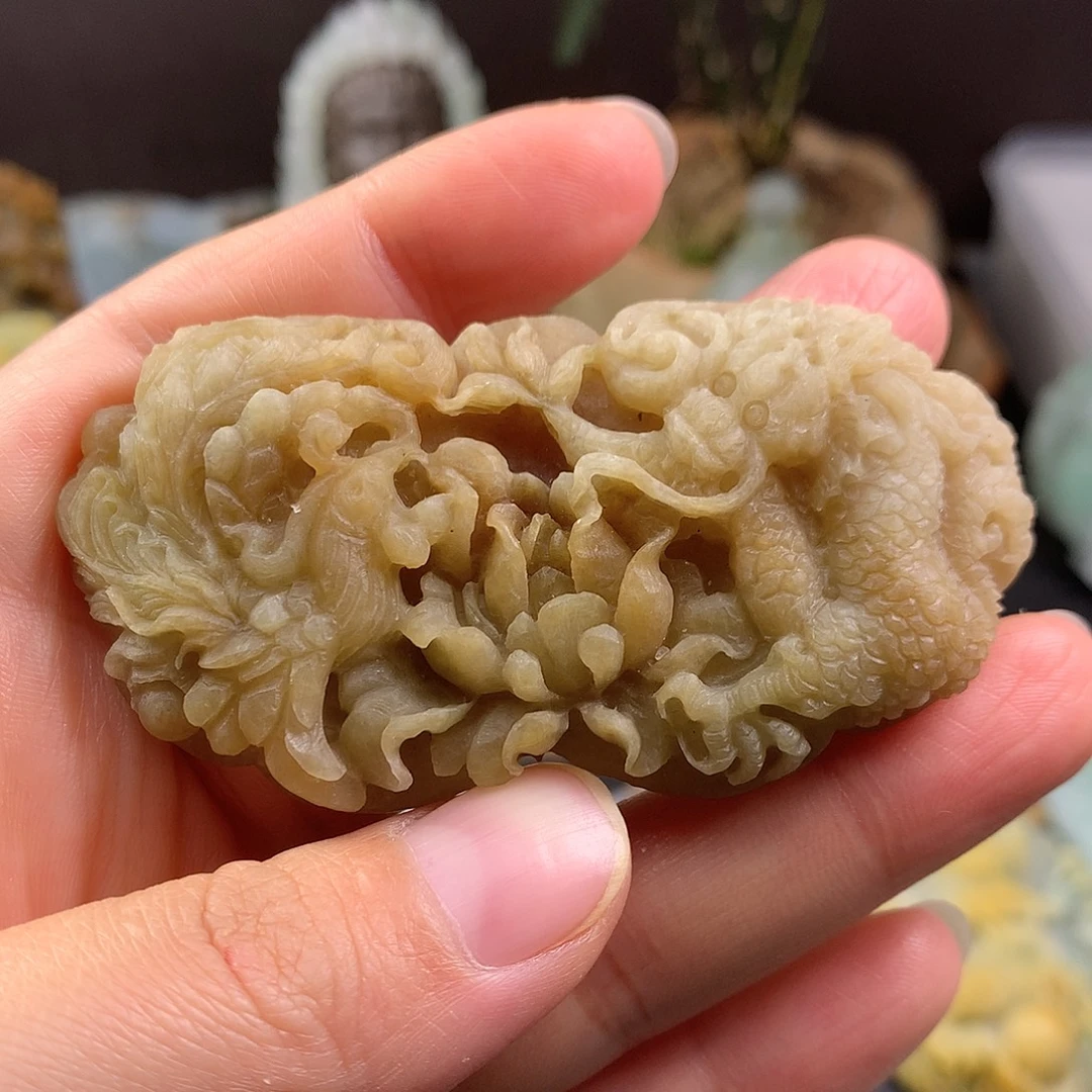 定制翡翠未镶嵌龙凤呈祥