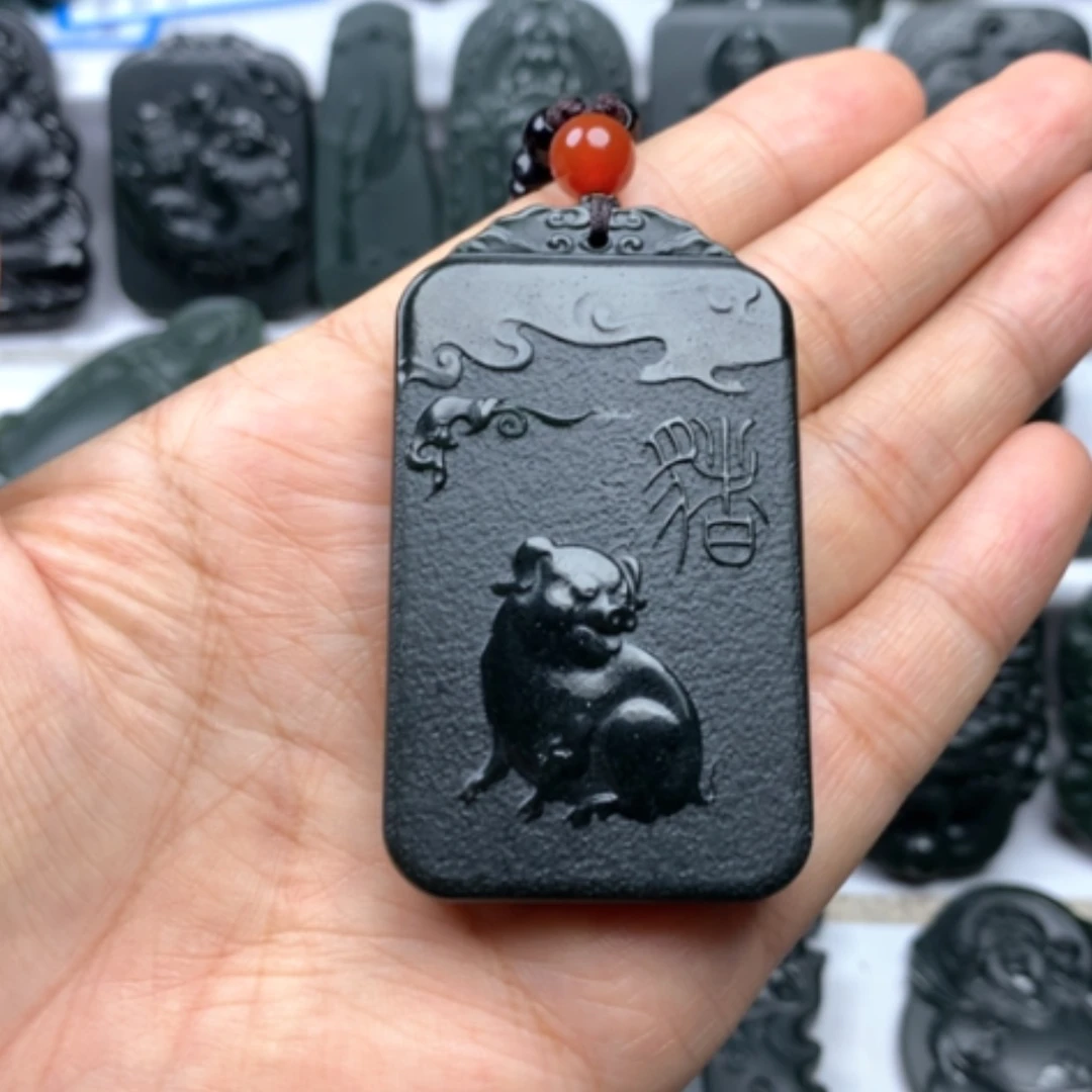 【闪购商品】颈饰未镶嵌和田玉双面雕刻