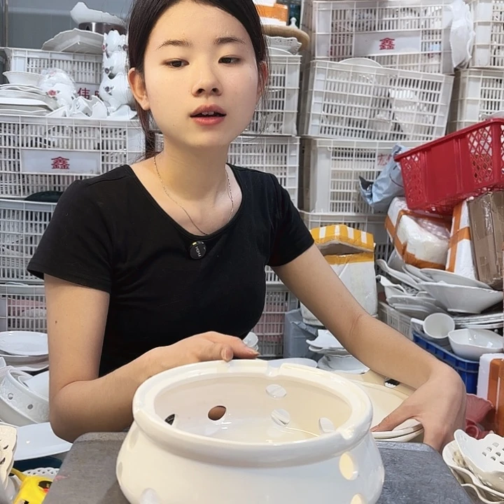 碟微瑕产品………福宝炉子一个