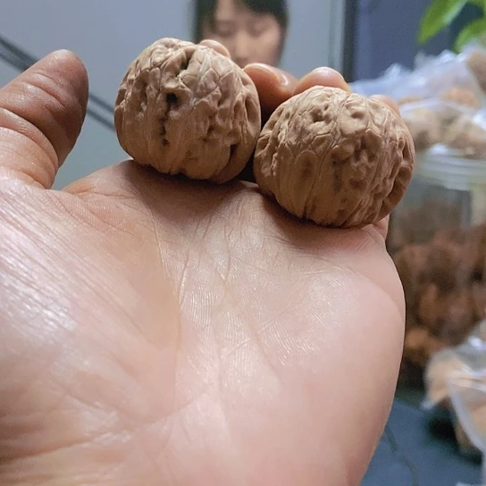【闪购商品】把件文玩核桃40平谷元宝尖黄