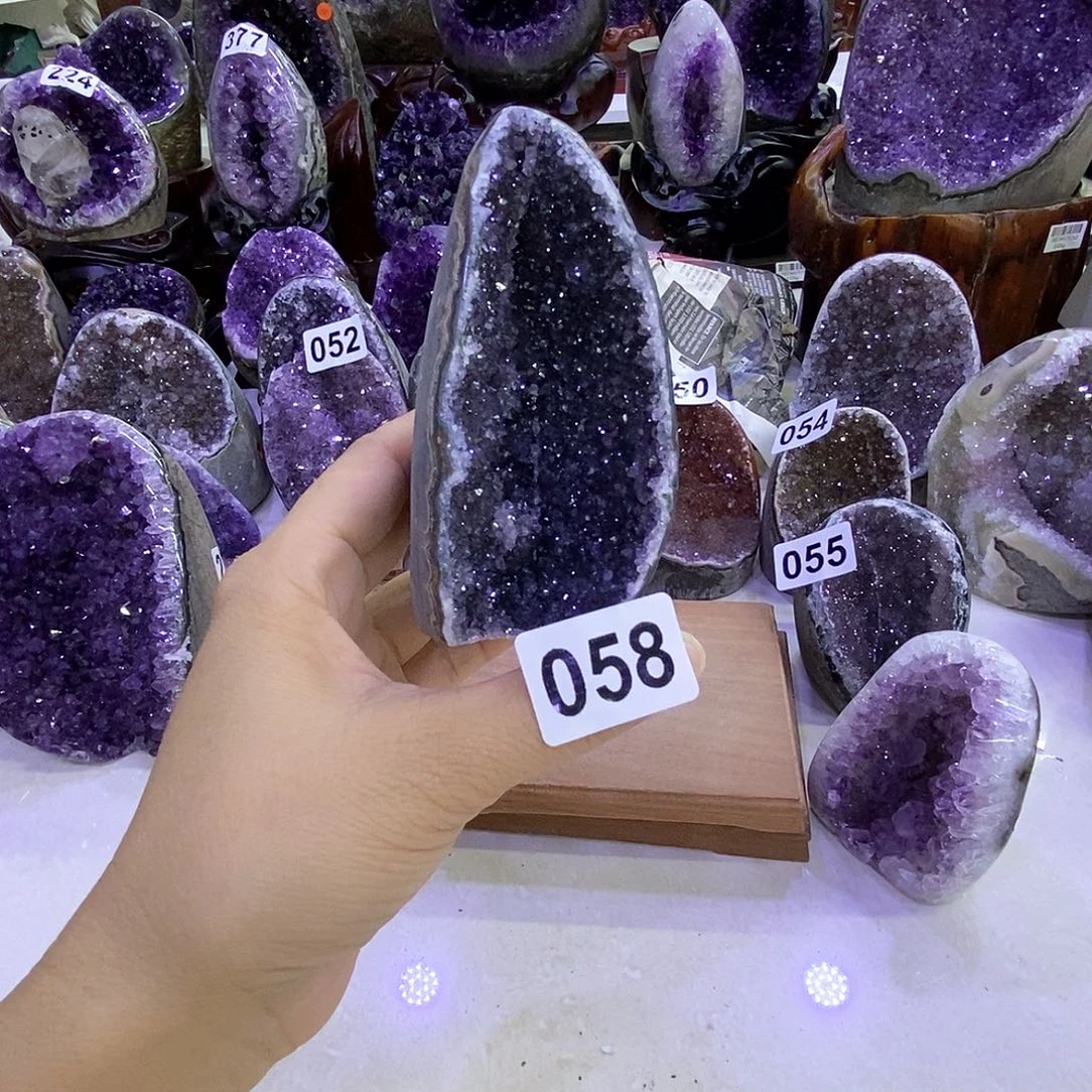 未镶嵌大型摆件（非配饰）紫晶
