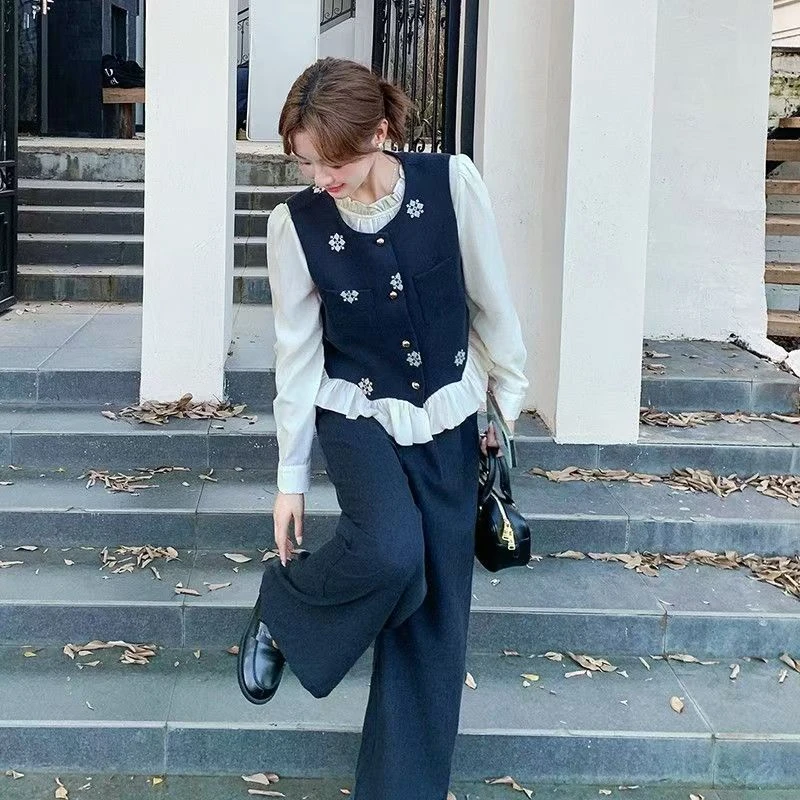 复古巨好看刺绣马甲套装女2025秋气质减龄衬衣阔腿裤三件套