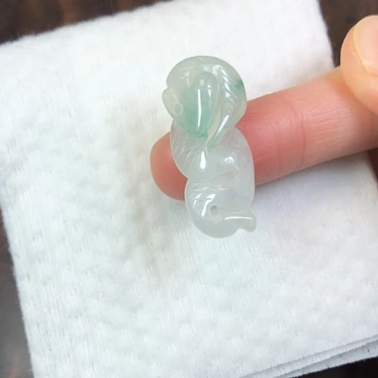 翡翠未镶嵌颈饰缅甸A货，每天下午1点半开播