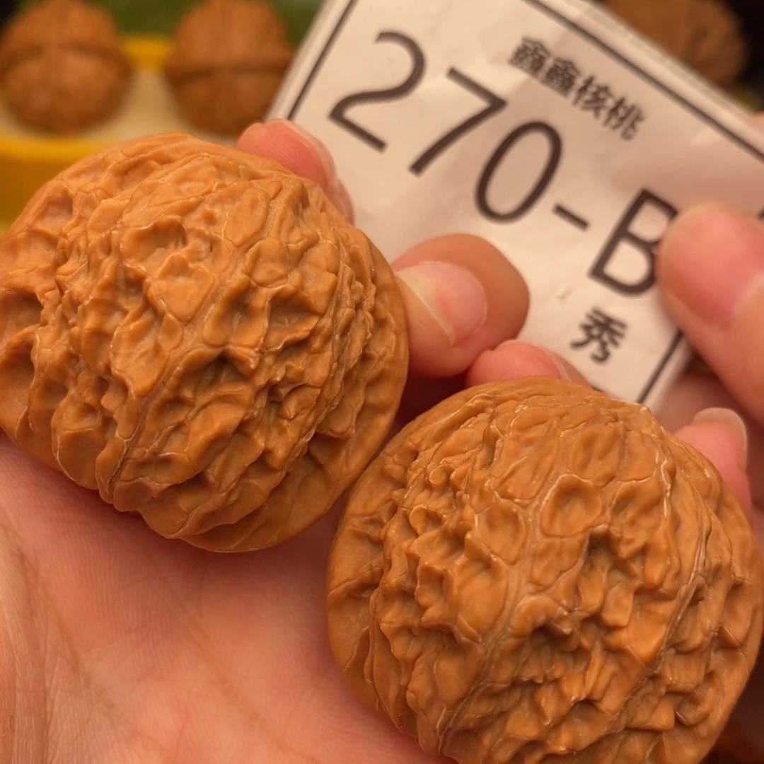 文玩核桃把件正磨39……