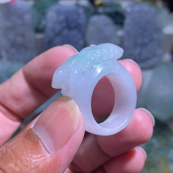 【闪购商品】翡翠未镶嵌颈饰1111111111111