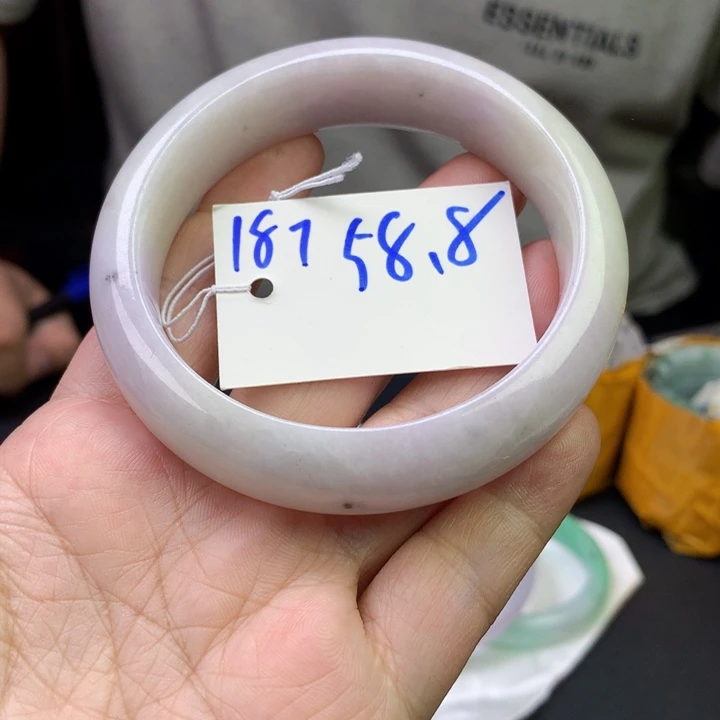 未镶嵌手镯翡翠187