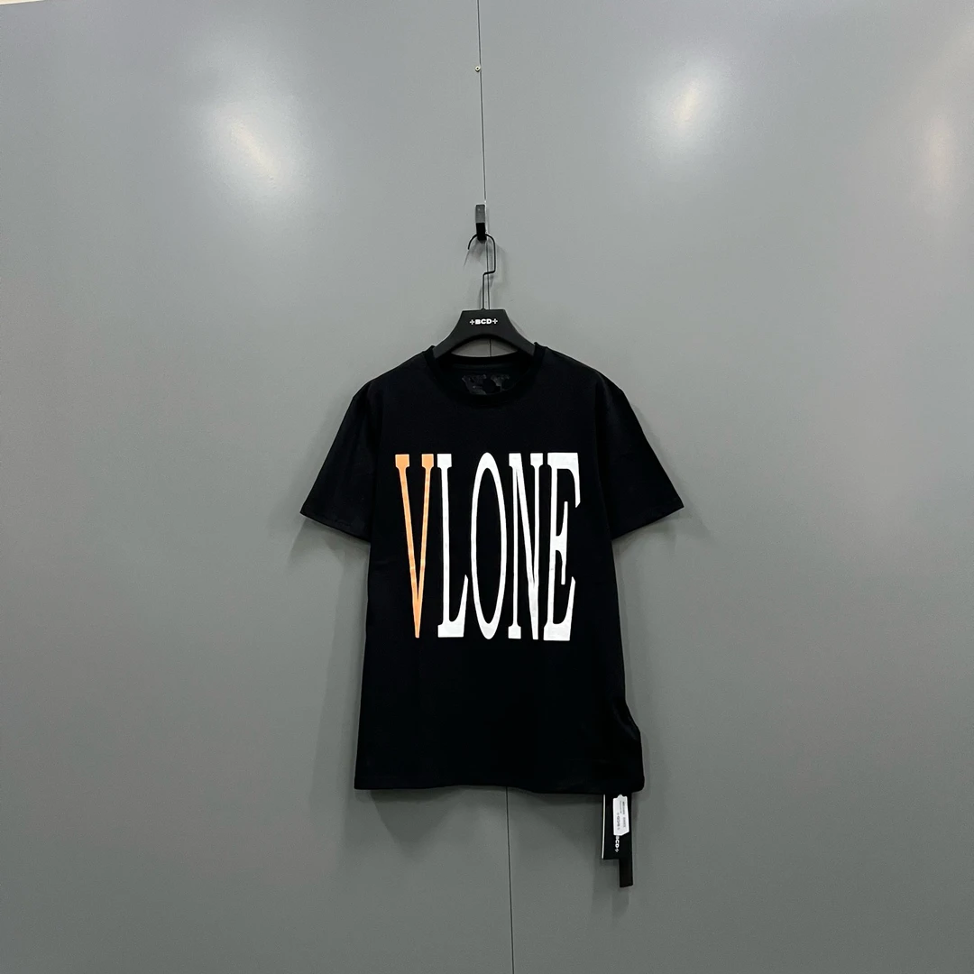 未使用 maje (ll) VLONE 黑色手绘logo短袖 L码/015625