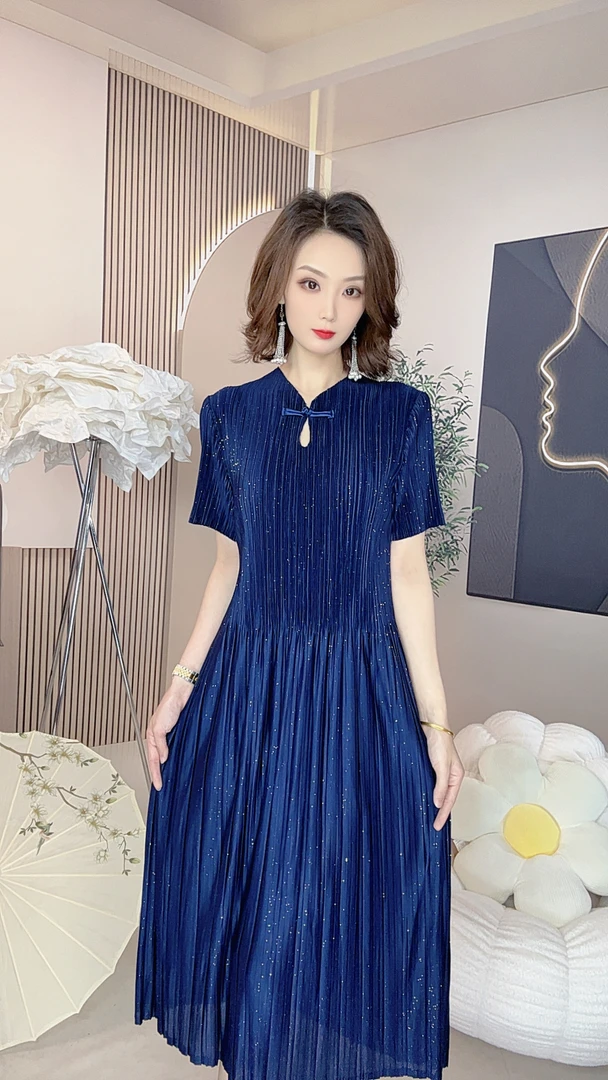 069褶皱高端复古旗袍领连衣裙女2025夏季新款妈妈装气质妈妈裙