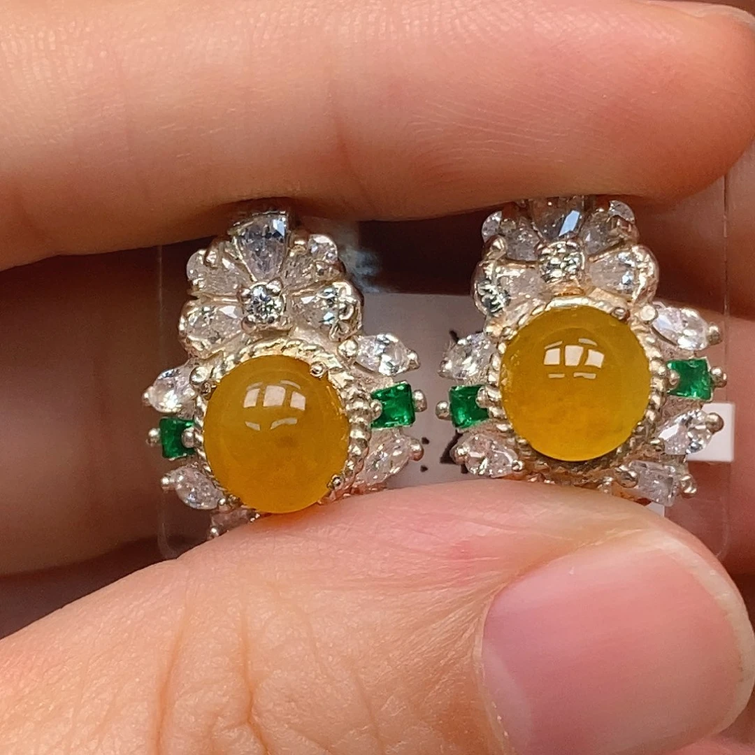 泽***泽未镶嵌戒指翡翠翡翠蛋面