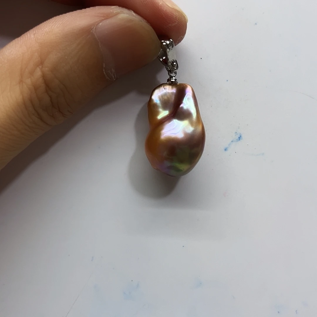 颈饰未镶嵌淡水珍珠