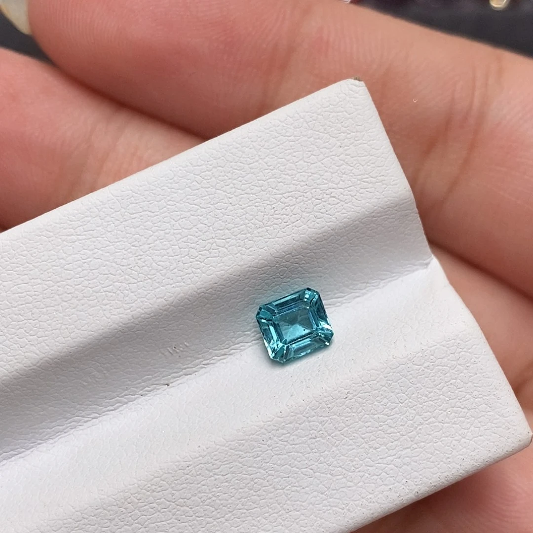 裸石磷灰石未镶嵌