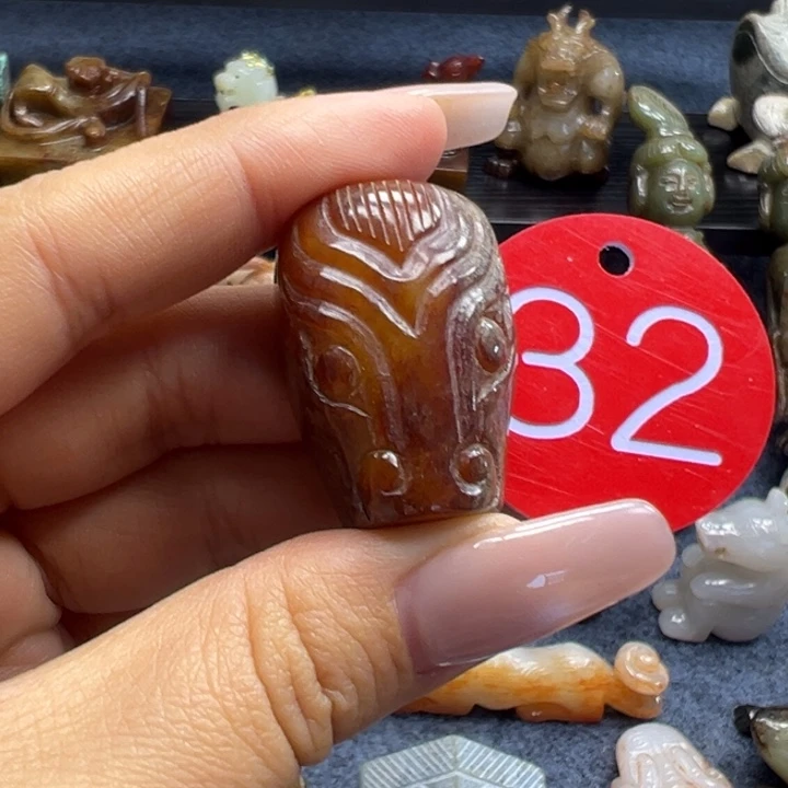 和田玉未镶嵌挂件