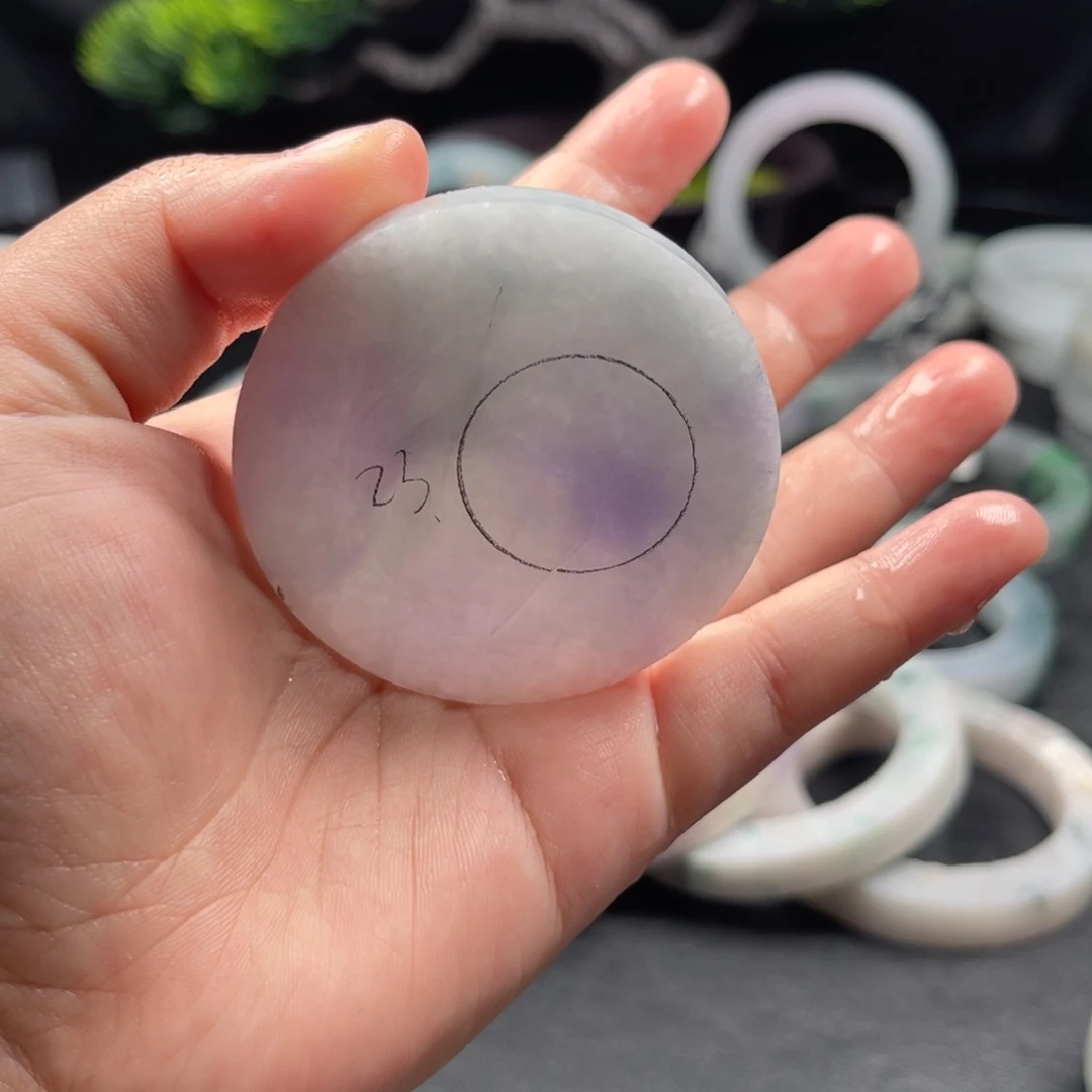 定制翡翠手镯定制未镶嵌天****?
