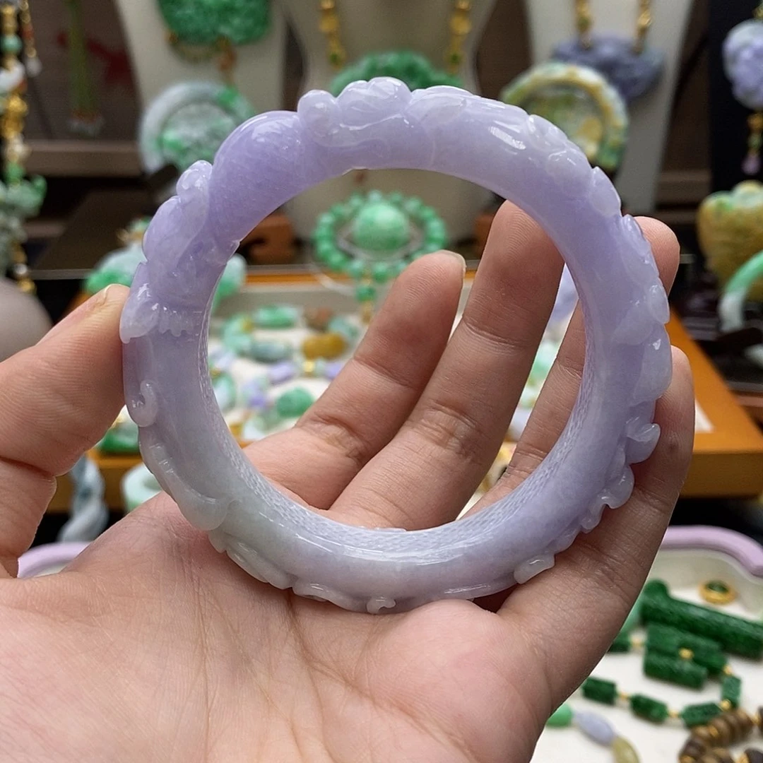 颈饰未镶嵌翡翠55.3圈手镯