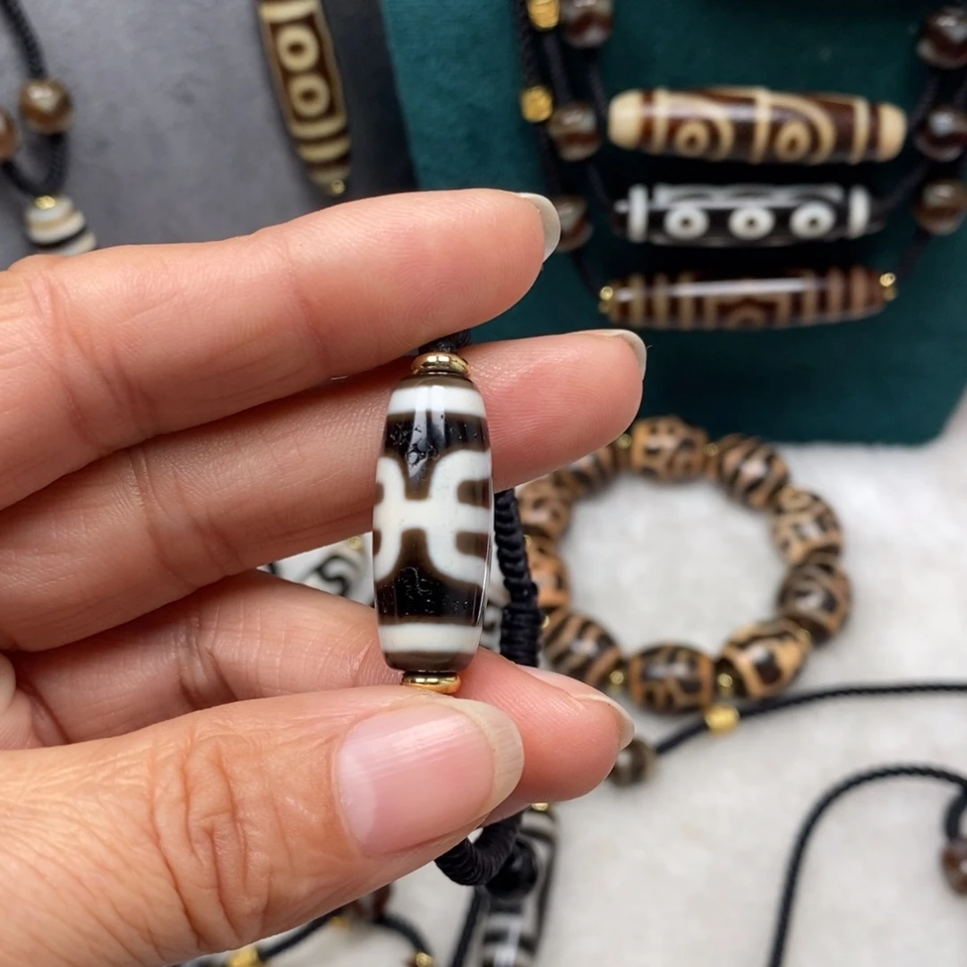 玛瑙/玉髓颈饰合金每***词