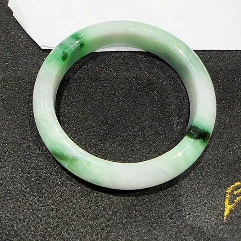未镶嵌手镯翡翠天然翡翠