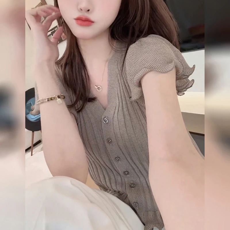 M613韩系v领针织短袖T恤女