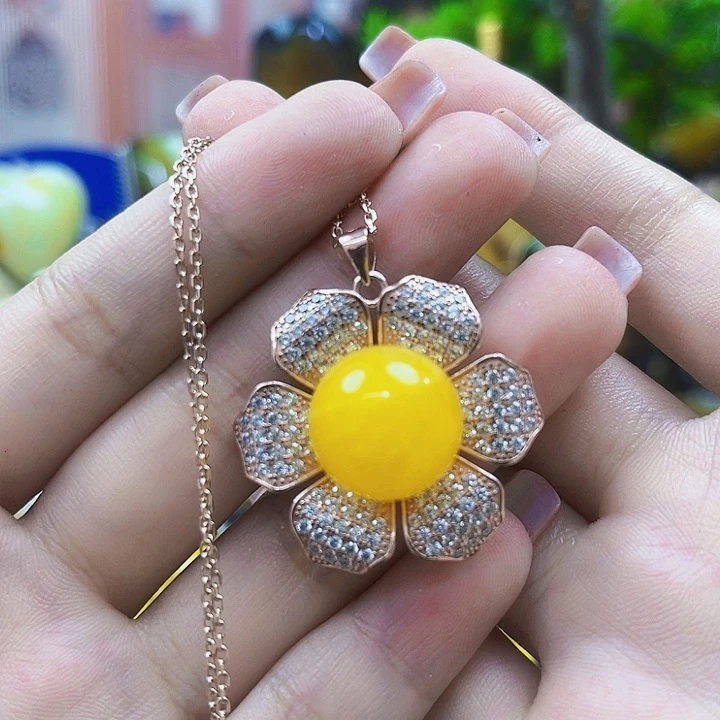 琥珀银S925镶嵌手镯吊坠