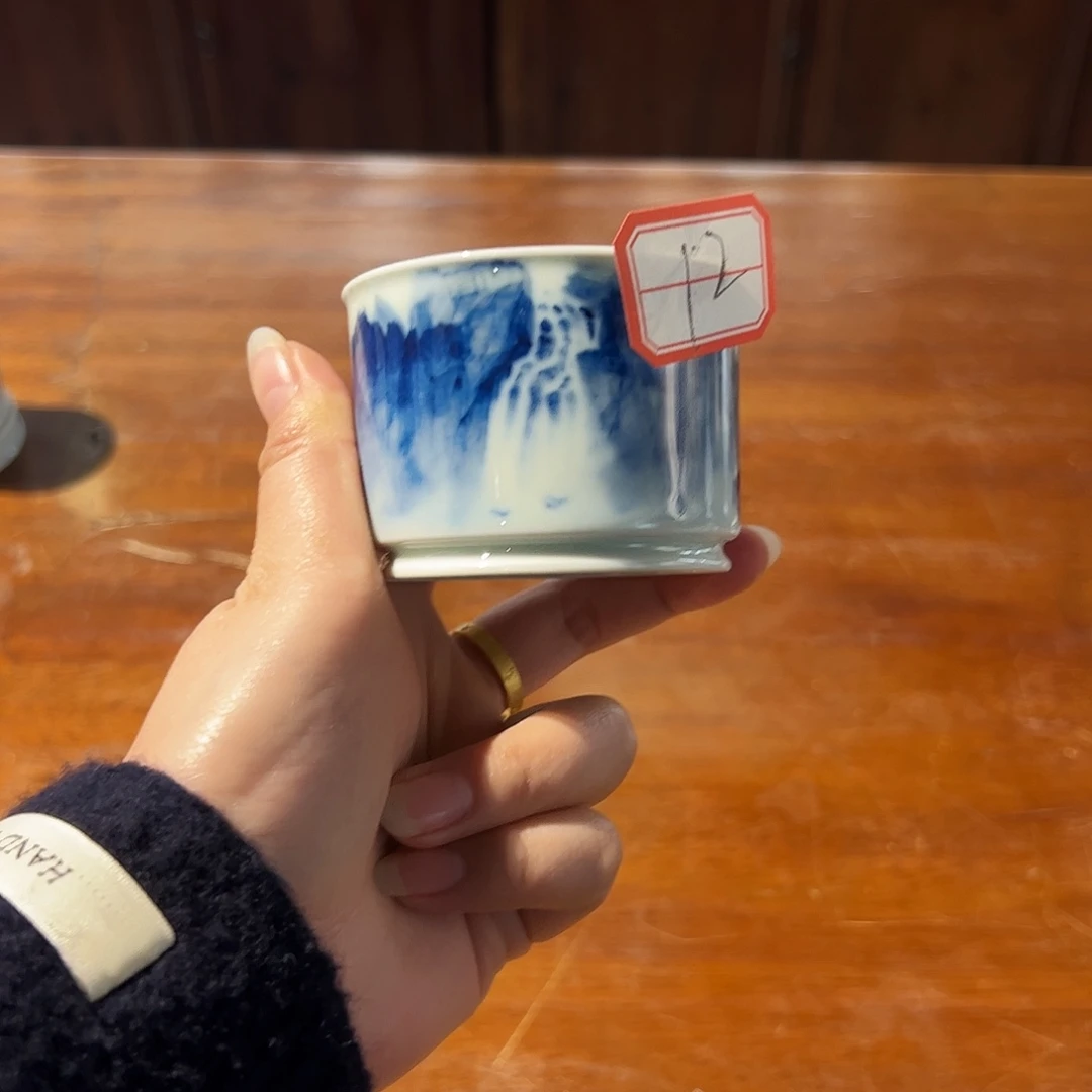 青花手绘山水主人杯柴窑