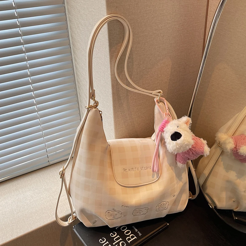 艾米兔女包2025新款潮流时尚休闲双肩包洋气可爱挂件单肩托特包